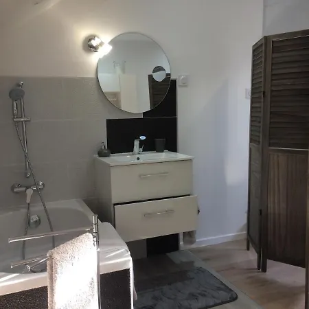 Au Lévrier De Bed and breakfast 3*