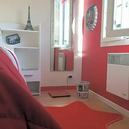 Panzió Au Levrier De Chessy