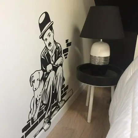 Au Levrier De